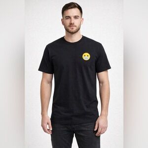 Face with mask embroidered tee shirt size Small NWOT